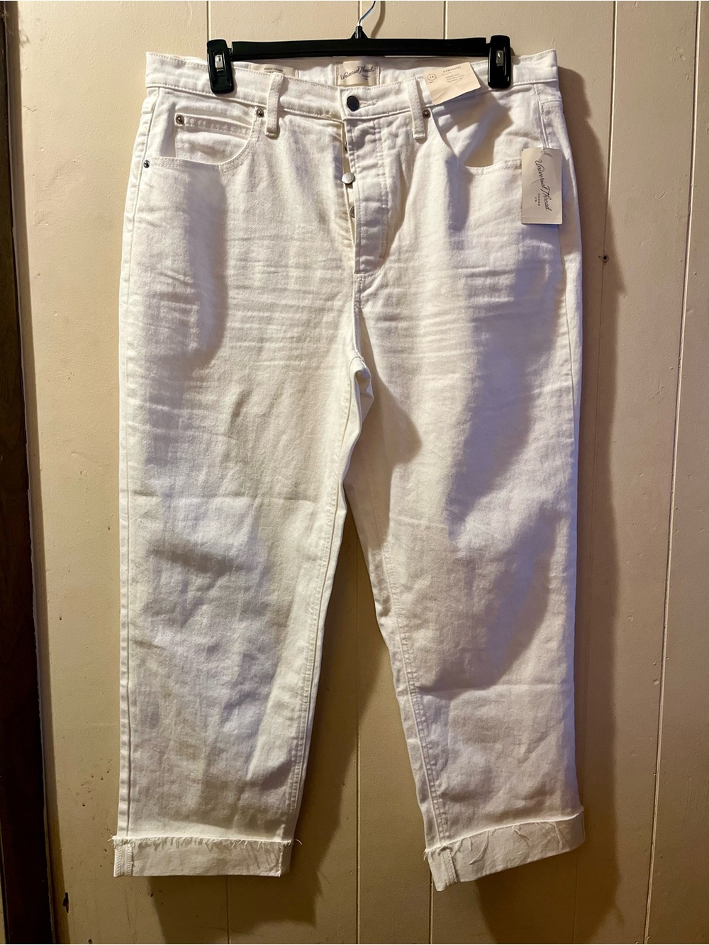 Universal Thread White Straight Crop Jeans